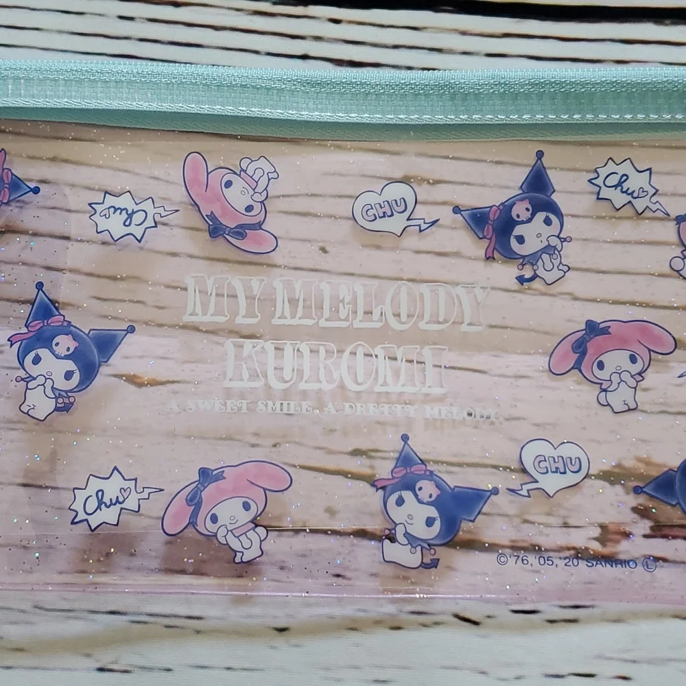 🆕️ CUTE SANRIO LITTLE POUCH 🎀